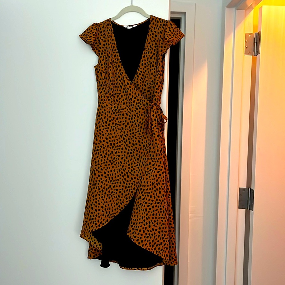 BB Dakota wrap dress